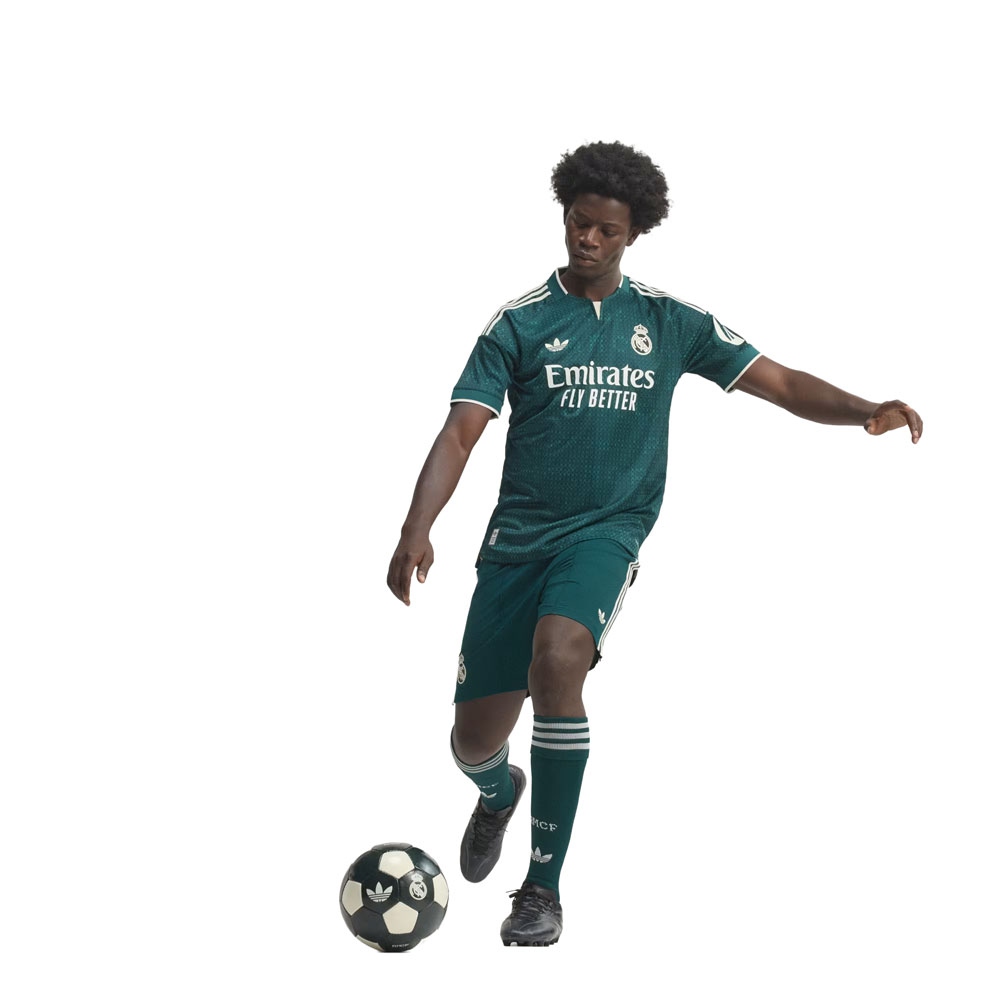Real Madrid 26/27 Away Shirt - view 10
